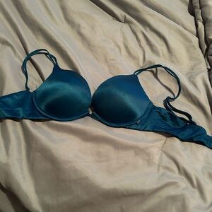 Victoria's Secret Very Sexy Pushup Collection